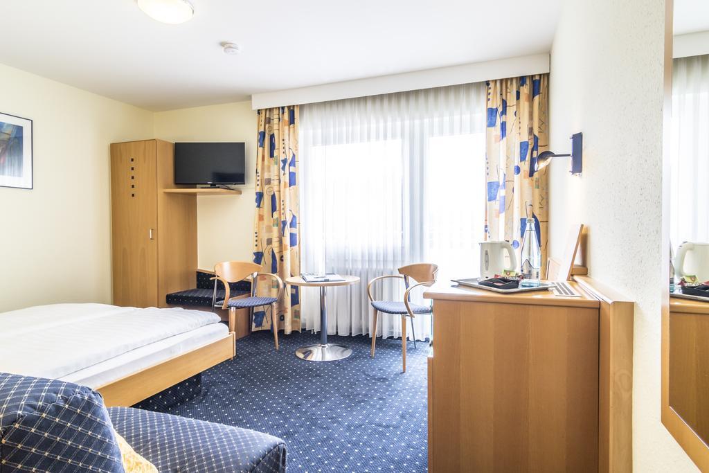 Hotel Garni Oberrhein Rheinfelden  Habitación foto